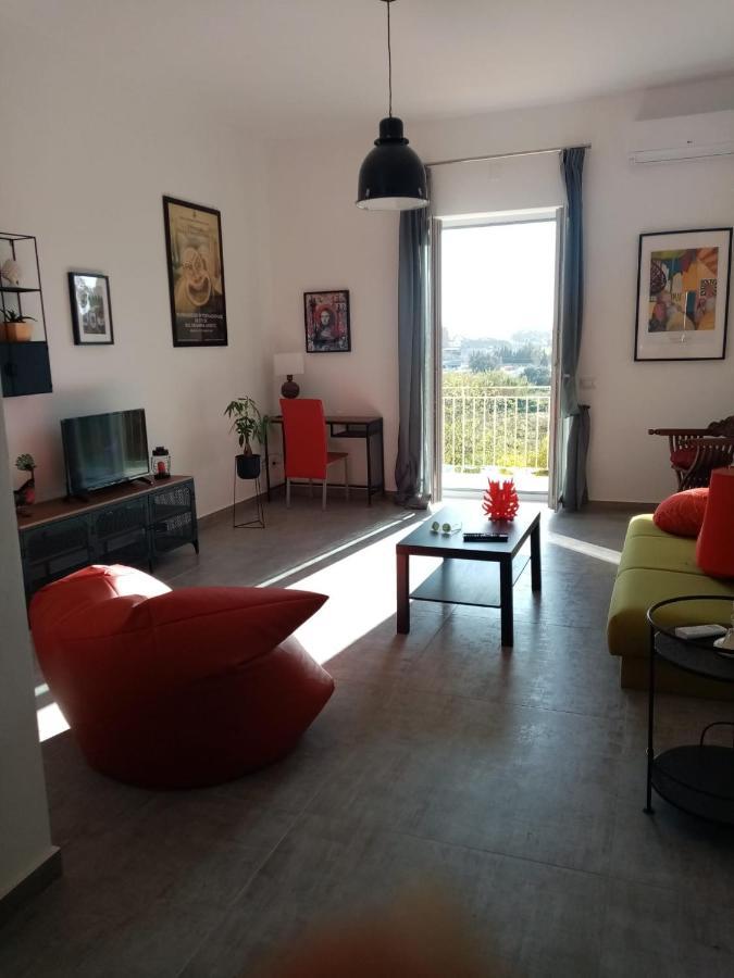 Lo Scorcio Della Neapolis Accogliente Pressi Parco Neapolis